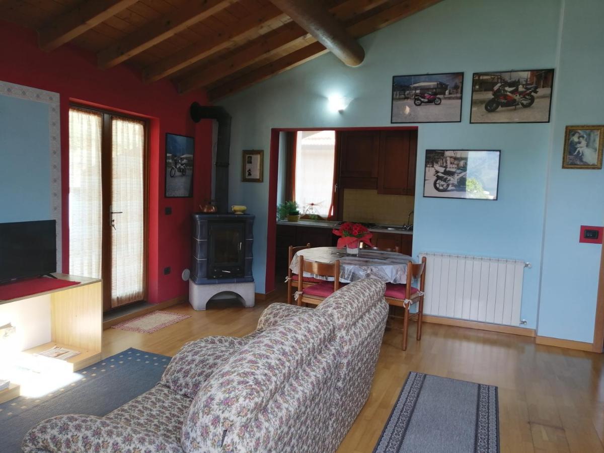 B&B I Viandanti Piancogno Eksteriør billede